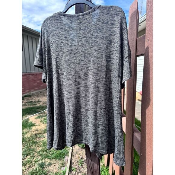 Juicy shirt size large gray peekaboo bnwt and hanger - Picture 11 of 13